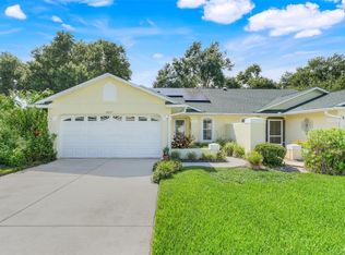 8809 Courtyard Ln, Groveland, FL 34736