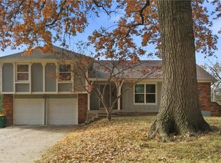 9317 W 82nd St, Overland Park, KS 66204