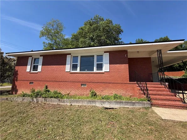 2201 7th Ave, Phenix City, AL 36867