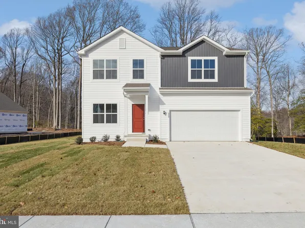 684 Pontoon Dr, Felton, DE 19943