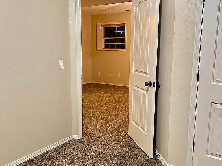1405 S 13th St — Photo 36