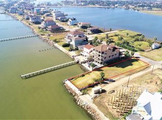 1722 Todville Rd, Seabrook, TX 77586