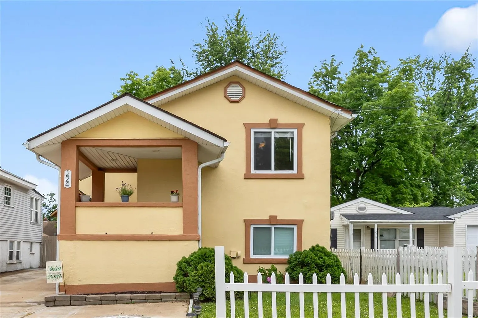 224 W Felton Ave photo 1