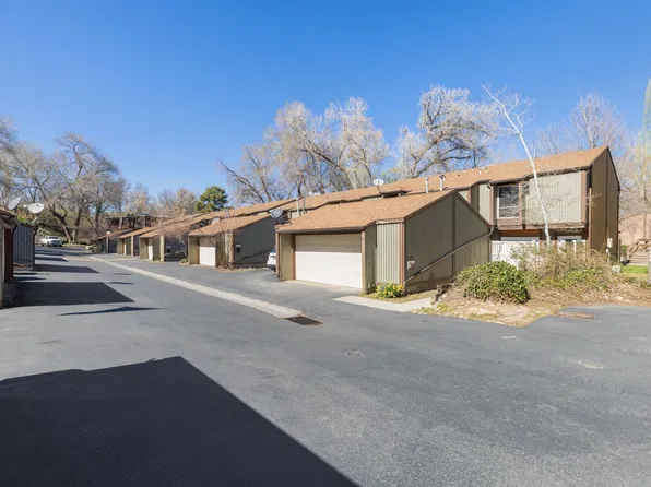 5489 Willow Ln, Murray, UT 84107