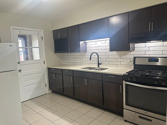 4th image of 9232 Jill Ln #2W