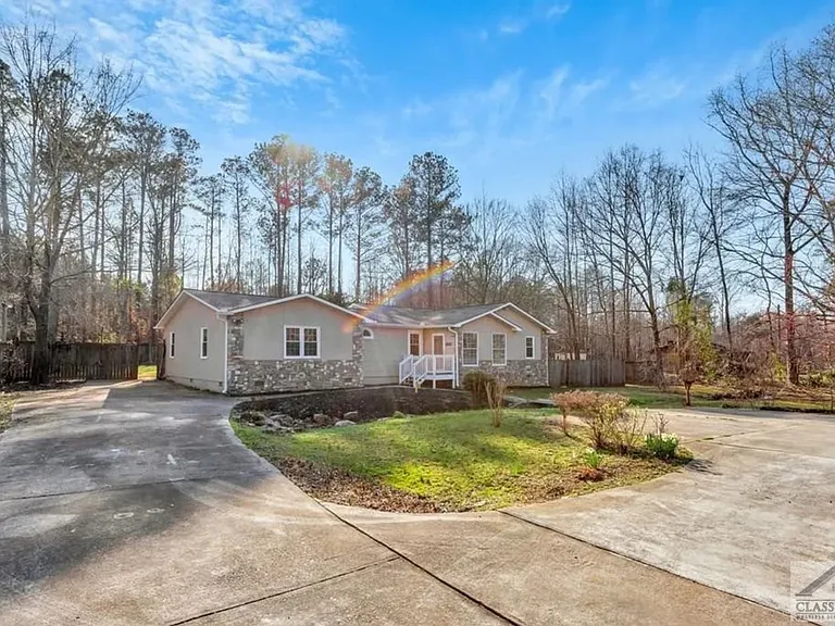 155 Dwight Rd — Photo 8