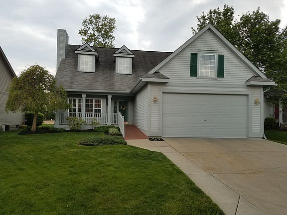 2nd image of 309 Lake Meadow Dr
