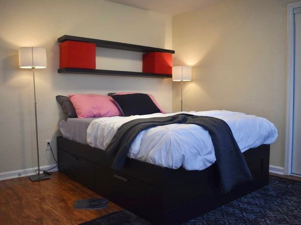 4220 Carrington St #3A