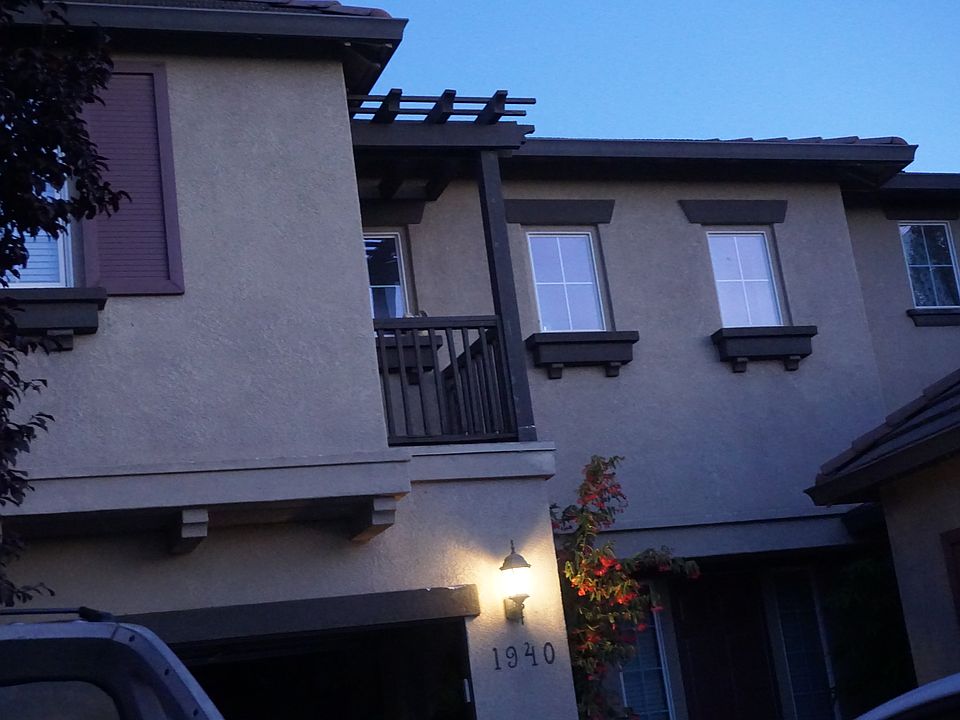1st image of 1940 Sagewood Dr