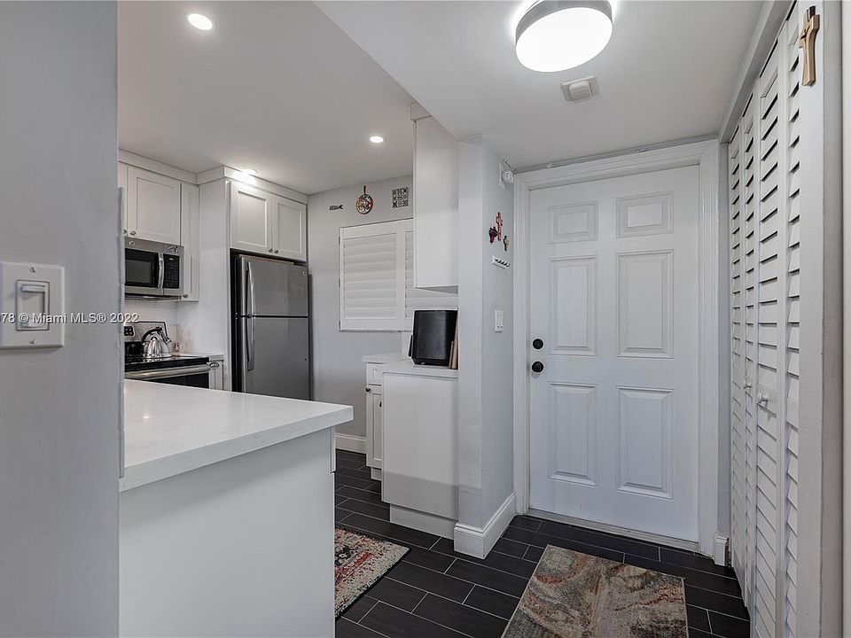 10875 SW 112th Ave APT 118, Miami, FL 33176 Zillow