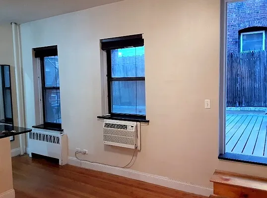 Rented by Corcoran | media 15