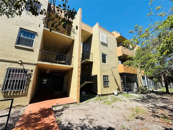 6070 W 18th Ave APT 114, Hialeah, FL 33012