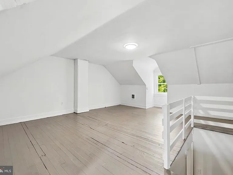 751 E Lincoln Hwy #751 — Photo 32