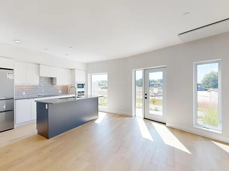 2082 Lumen Dr #107B — Photo 17