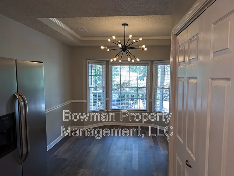 145 Diamond Dr — Photo 10