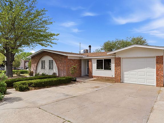 3rd image of 1201 Willys Knight Dr NE