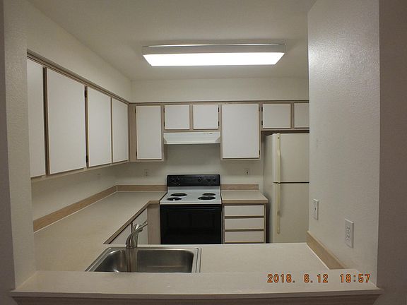 4th image of 12549 28th Ave NE