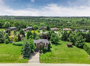 18 Peter St, Amaranth, ON L9W 5Z8