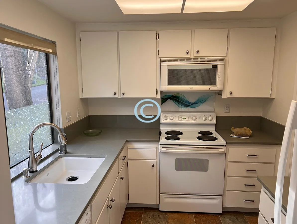 Dove Pl, Novato — Photo 4