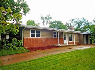 3334 Lan Dr, Saint Louis, MO 63125