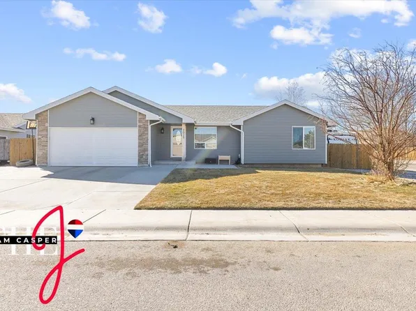 2029 Omaha Trl, Bar Nunn, WY 82601