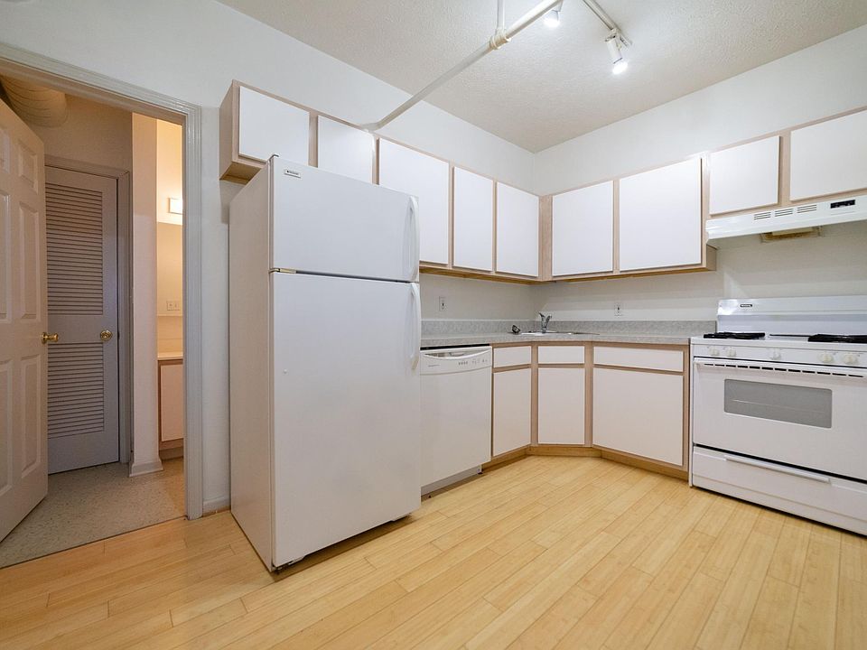 1st image of 1899 W 25th St #201