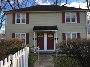 154 Wake St, Bridgeport, CT 06610