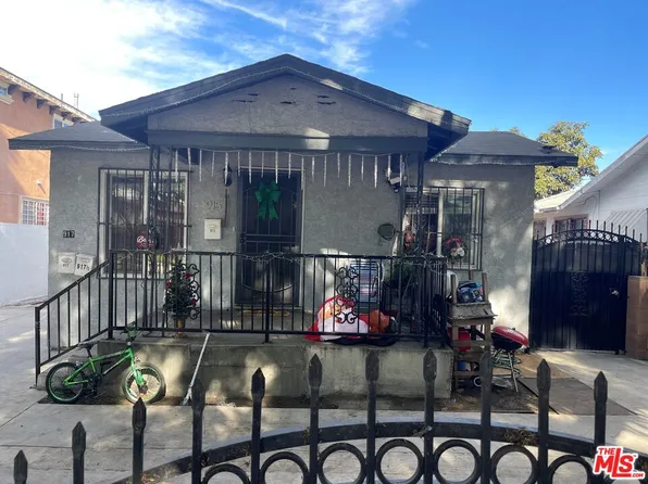 915 E 76th Pl, Los Angeles, CA 90001
