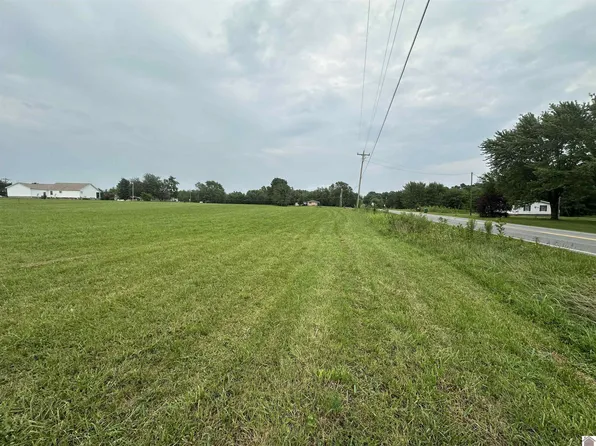 75 State Route 945, Mayfield, KY 42066