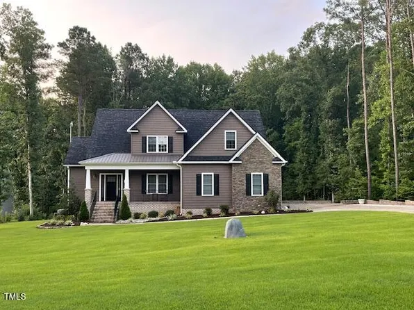442 Hunters Pointe Rd, Nashville, NC 27856