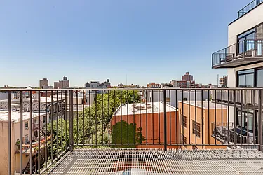 Rented by MySpaceNYC