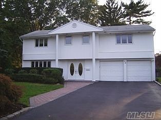 Cul-de-sac/Large Property