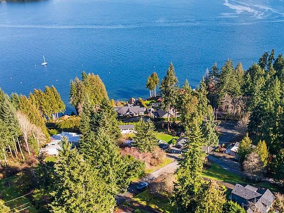 5th image of 668 Bay Rd