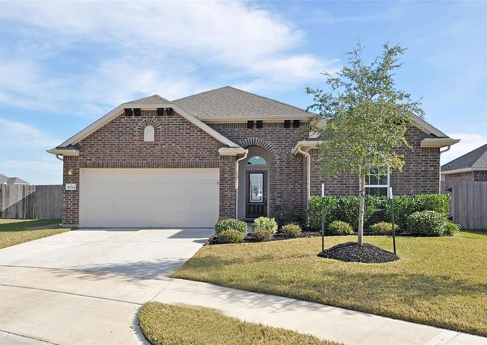 1st image of 16334 Tyler Reach Dr