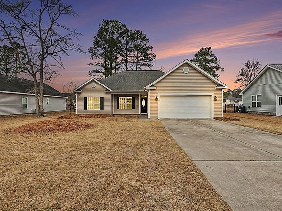 3rd image of 209 Georgia Mae Loop