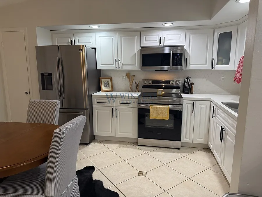 11101 SW 122nd Ct
