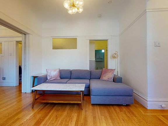 5th image of 3509 16th St #1