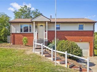 2 Westmoreland Dr, Monessen, PA 15062