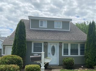 29224 Oakdale Rd, Willowick, OH 44095