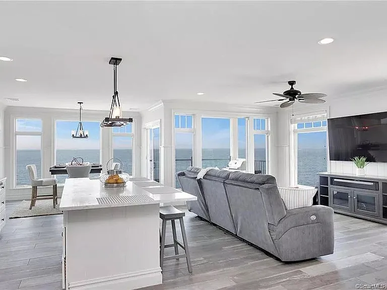 2155 Fairfield Beach Rd — Photo 15