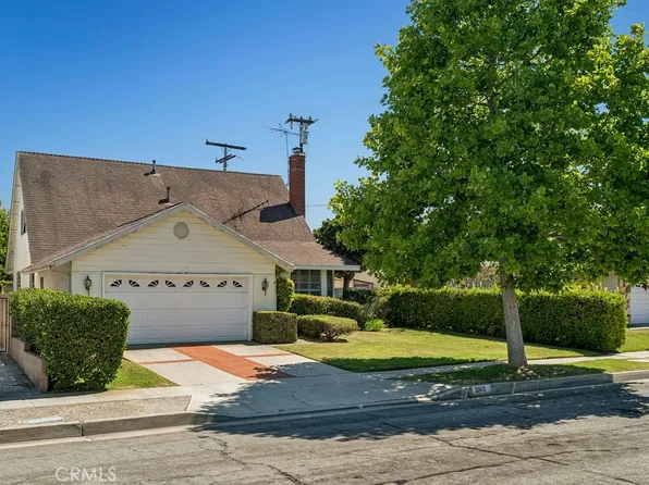 2102 W 236th Pl, Torrance, CA 90501