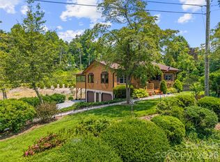 6 Kendra Rd, Hendersonville, NC 28792