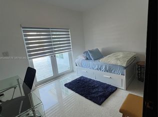 1100 NE 84th St, Miami, FL 33138