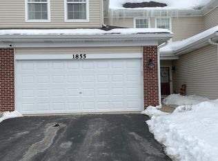 1855 Golden Gate Ln, Naperville, IL 60563