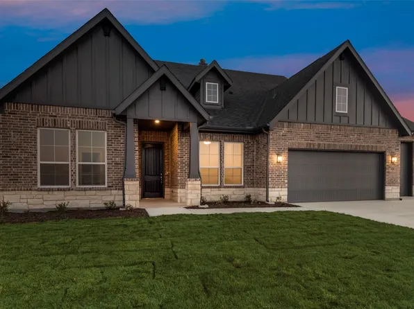 126 Pampas Ct, Decatur, TX 76234