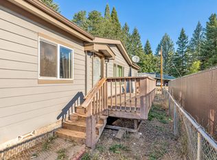 445 Fee St, Butte Falls, OR 97522