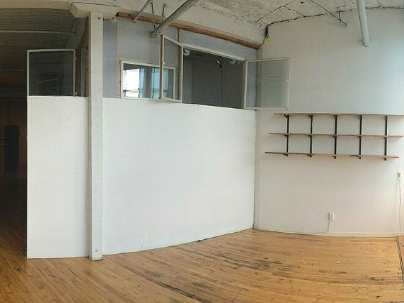 2nd image of 57 Thames St APT 4D