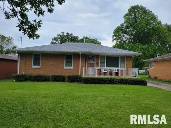 1620 N Stephens Ave, Grandview, IL 62702