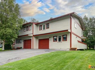 9325 Strathmore Dr, Anchorage, AK 99502