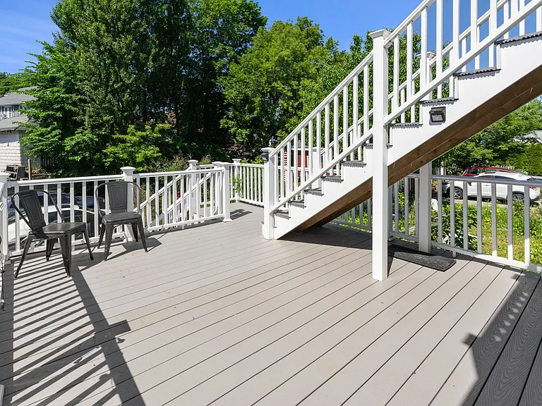 583 Main St #583 — Photo 16